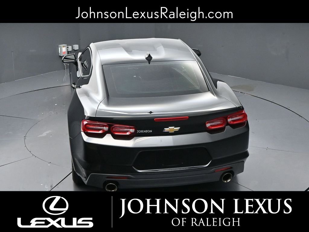 Used 2022 Chevrolet Camaro LS image 27
