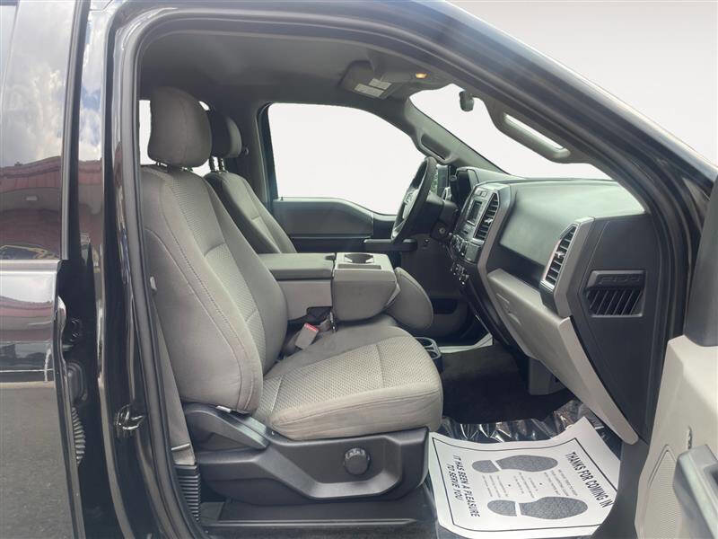 Used 2015 Ford F150 XLT image 15