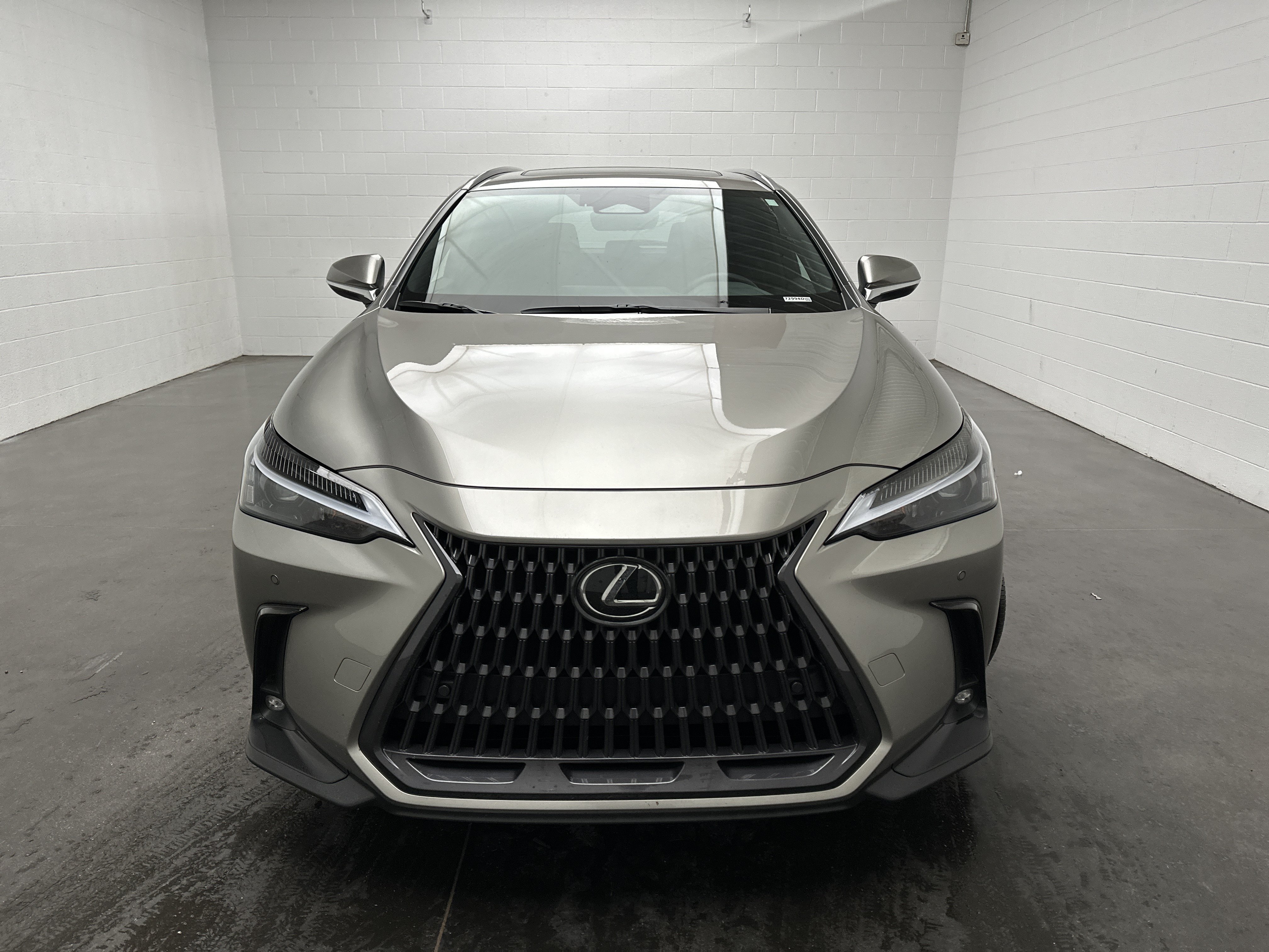 Used 2023 Lexus NX 350 AWD image 4