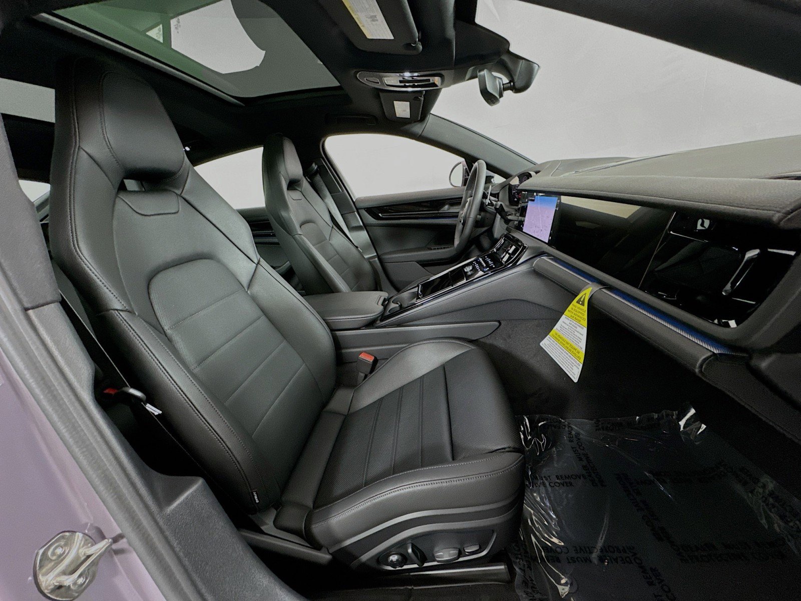 New 2025 Porsche Panamera image 27