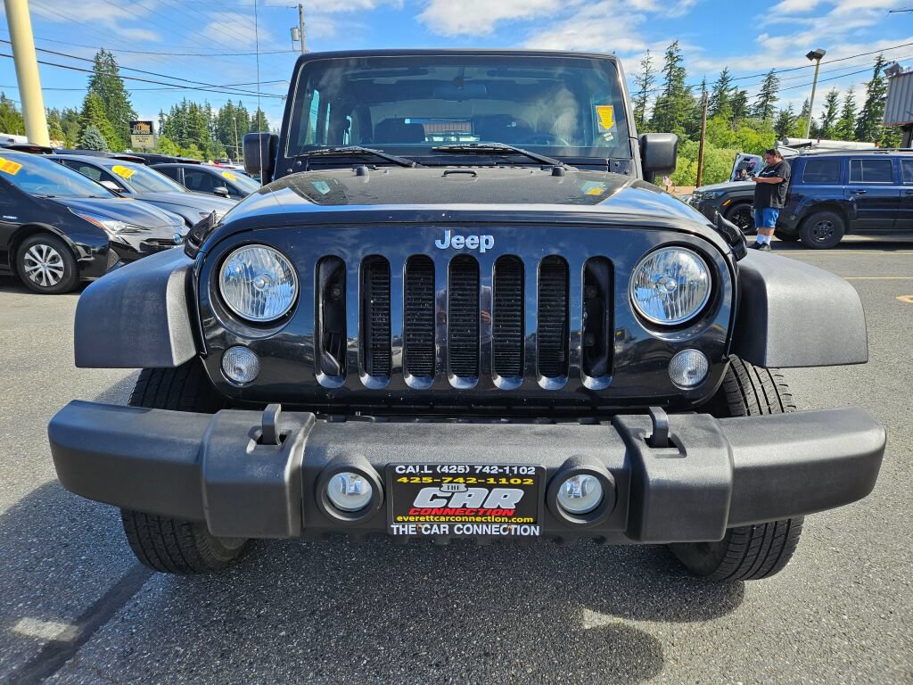 Used 2016 Jeep Wrangler Sport w/ Connectivity Group AWD/4WD image 2