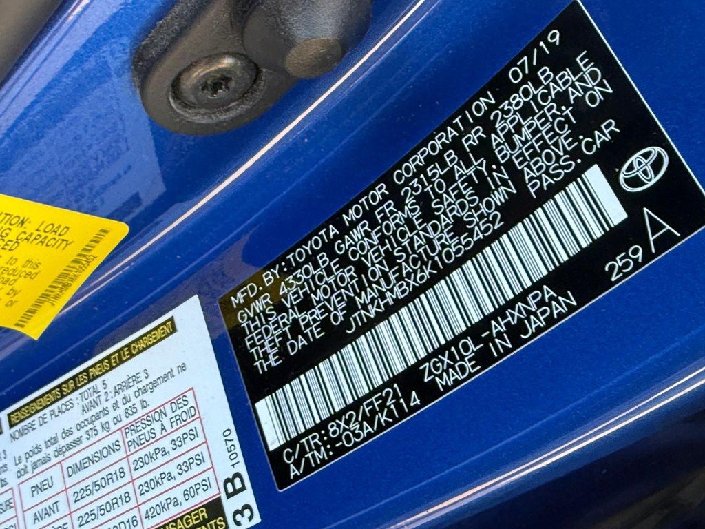 Certified 2019 Toyota C-HR XLE FWD image 24