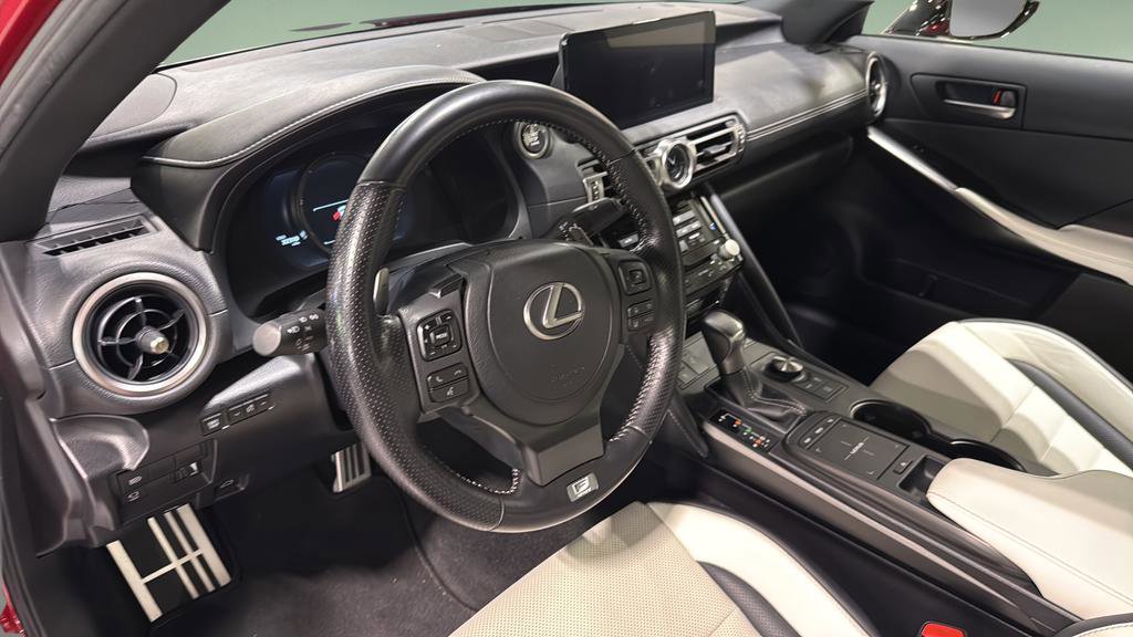 Used 2022 Lexus IS 350 F Sport AWD/4WD image 13