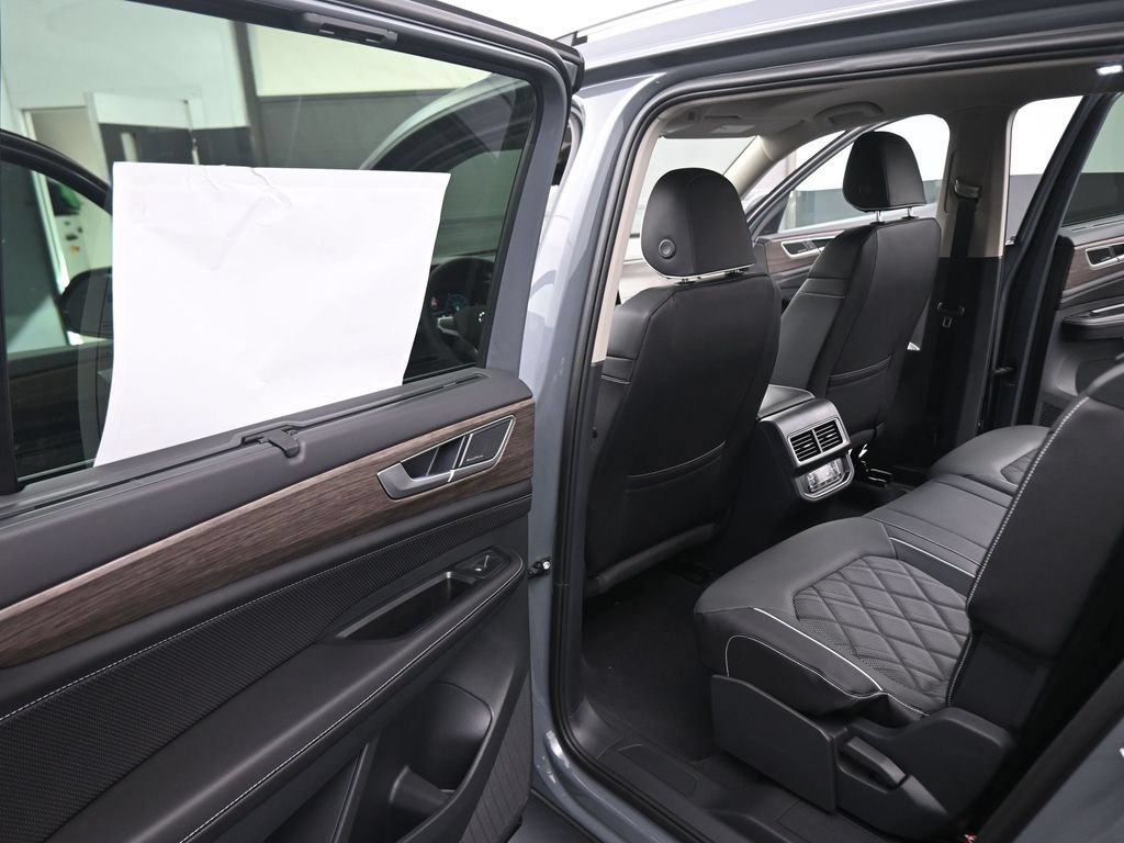 New 2026 Volkswagen Atlas SEL Premium R-Line AWD/4WD image 39