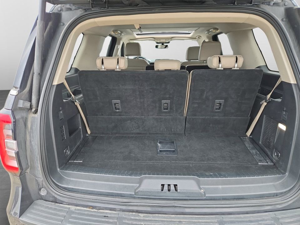 Used 2024 Ford Expedition Limited AWD/4WD image 33