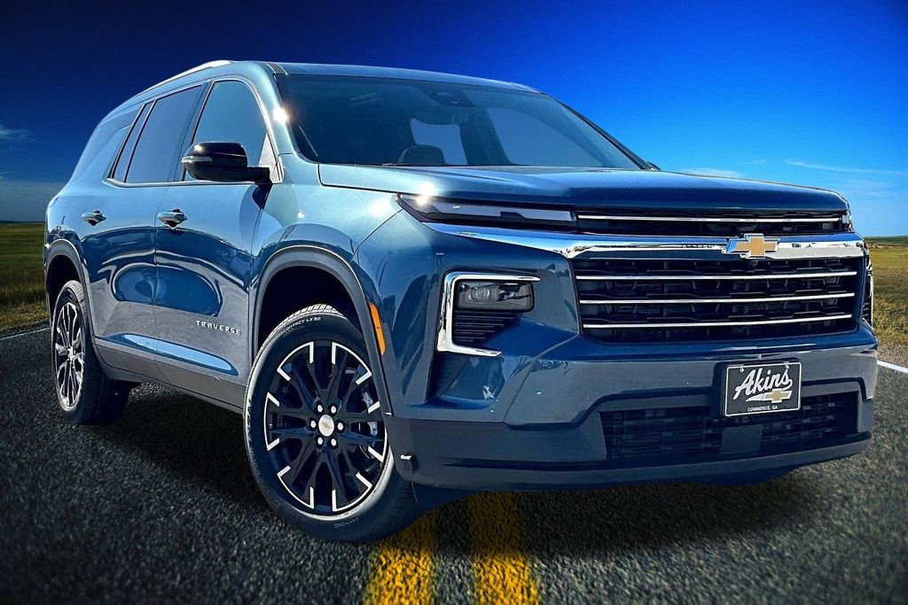 New 2026 Chevrolet Traverse LT w/ Sun and Wheel Package image 2