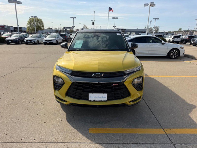 Used 2023 Chevrolet TrailBlazer RS w/ Sun and Liftgate Package FWD image 8