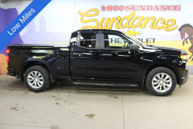 Used 2019 Chevrolet Silverado 1500 Custom w/ Custom Value Package RWD image 1
