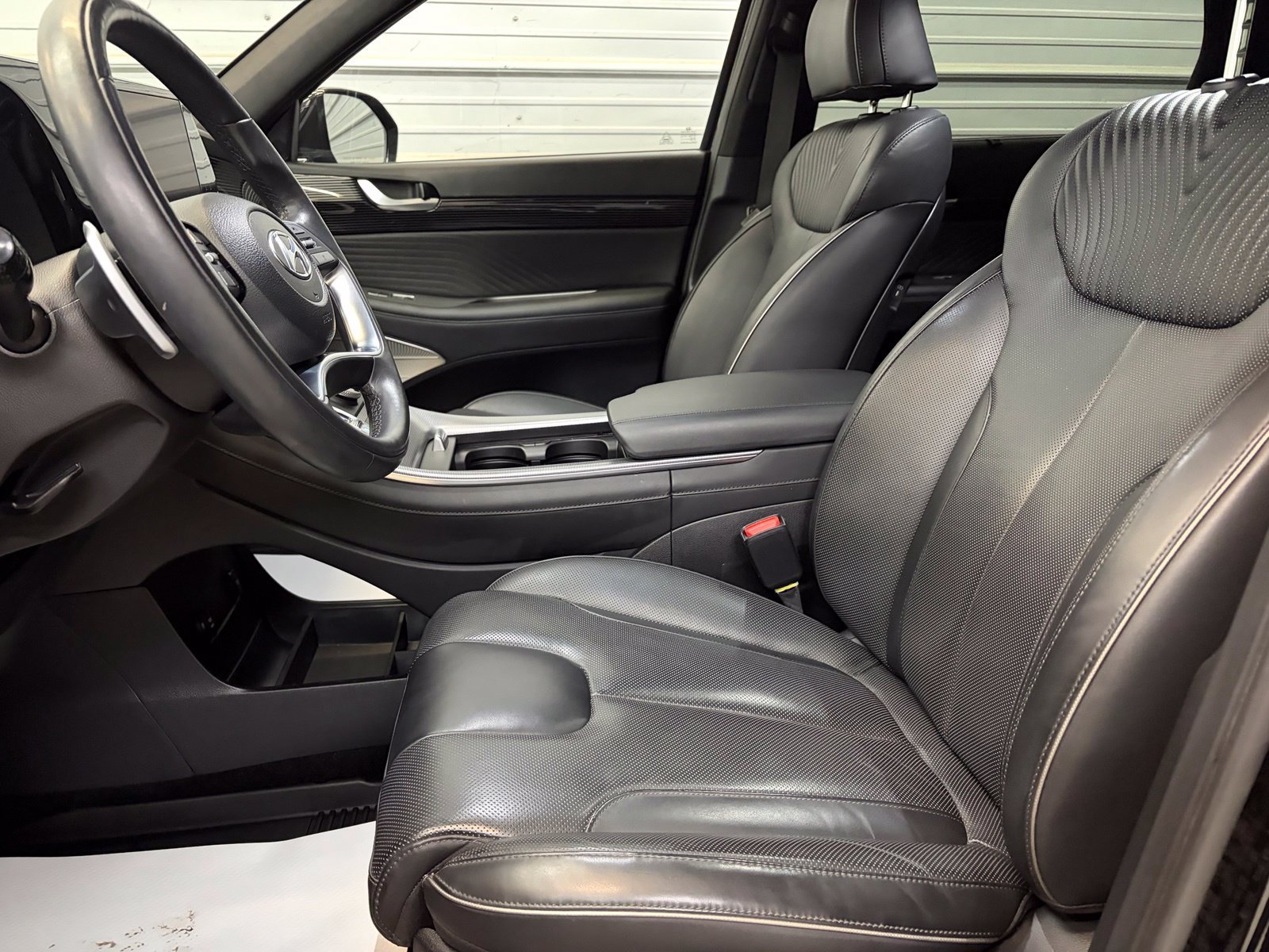 Used 2024 Hyundai Palisade Calligraphy AWD/4WD image 12
