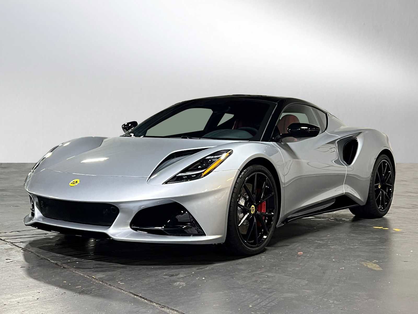 Used 2024 Lotus Emira First Edition image 7