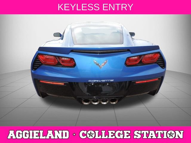 Used 2015 Chevrolet Corvette Stingray Coupe RWD image 5