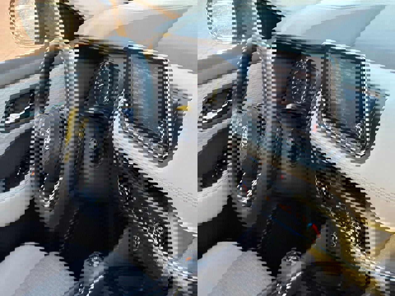 Certified 2023 Nissan Rogue SV image 35