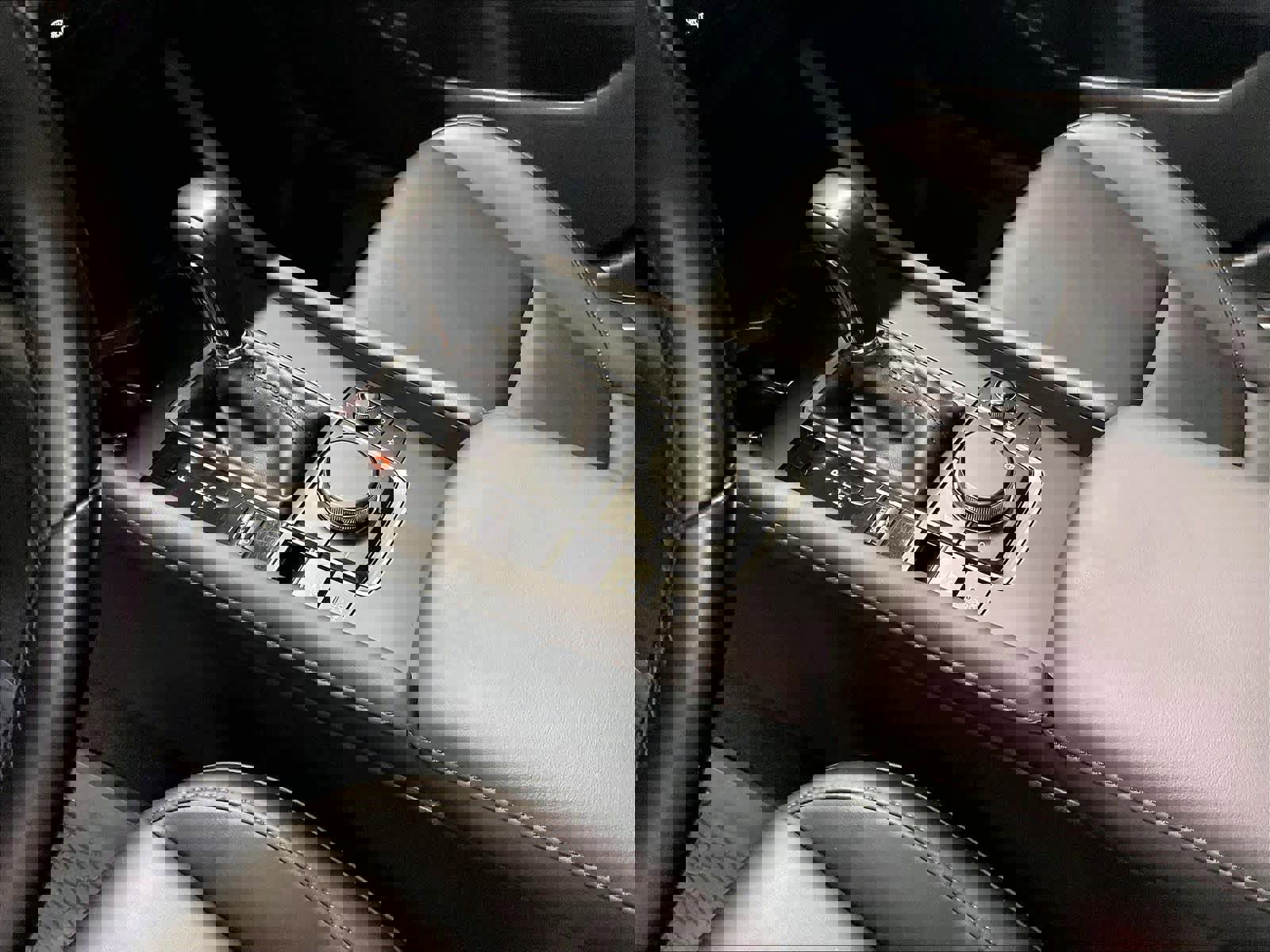 Used 2020 MAZDA MAZDA3 Hatchback image 18