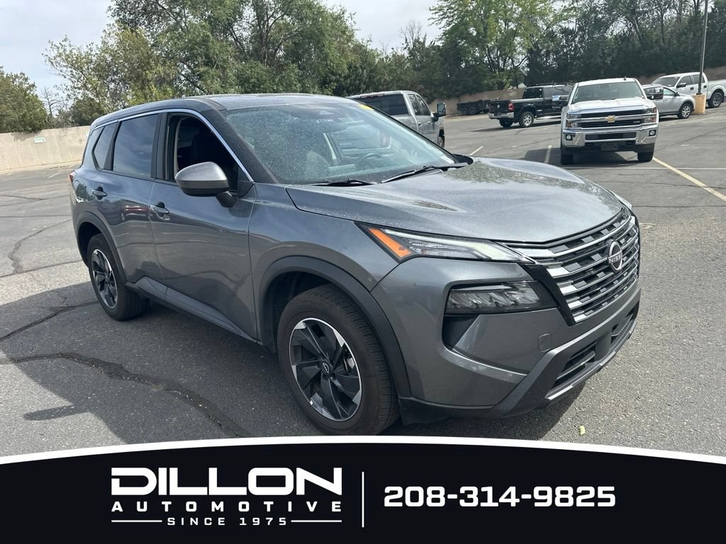 Used 2025 Nissan Rogue SV AWD/4WD image 12
