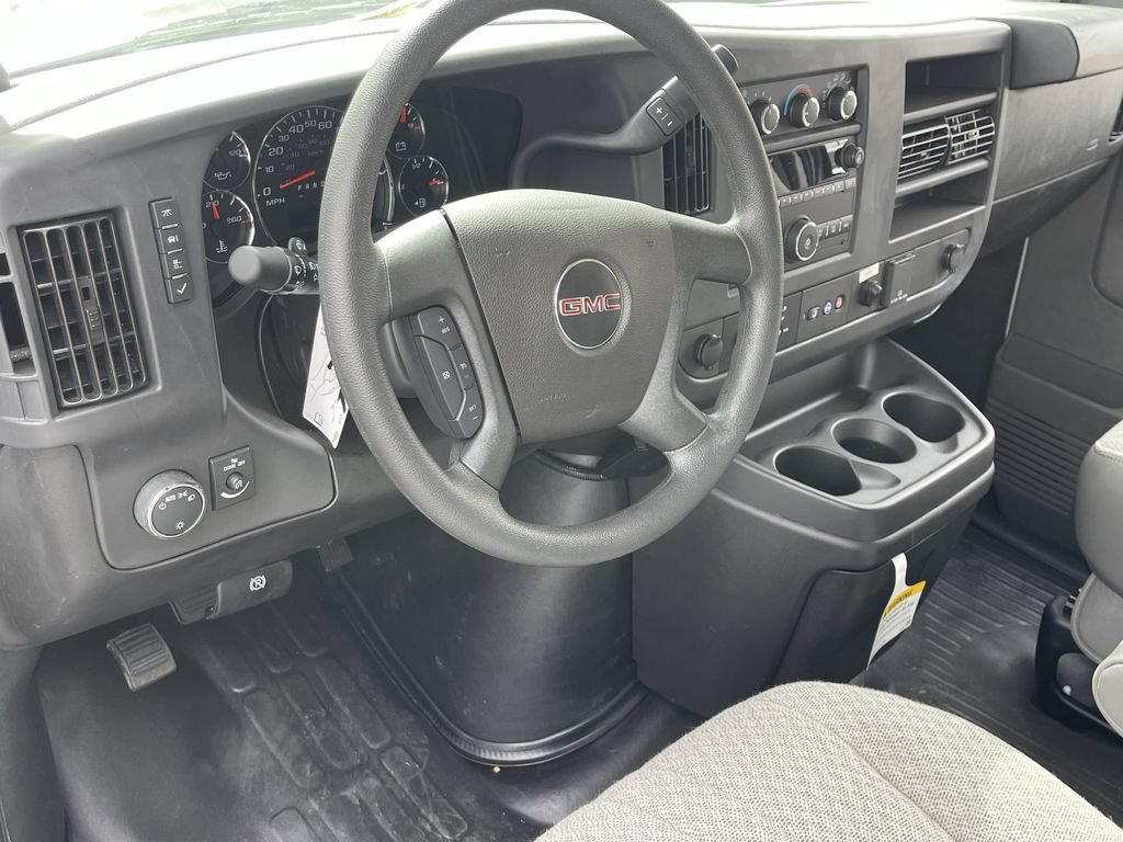 New 2025 GMC Savana 3500 w/ Power Convenience Package RWD image 10