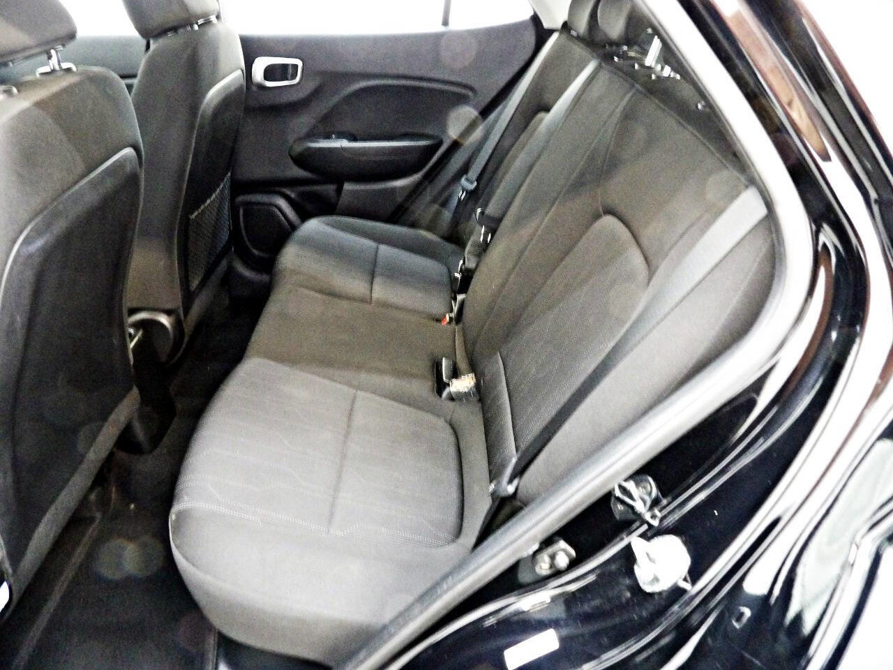 Used 2021 Hyundai Venue SE w/ Cargo Package image 10