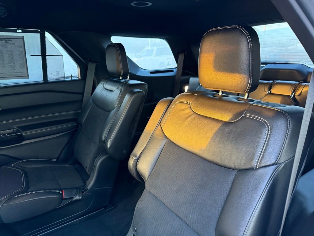 Used 2022 Ford Explorer ST image 17