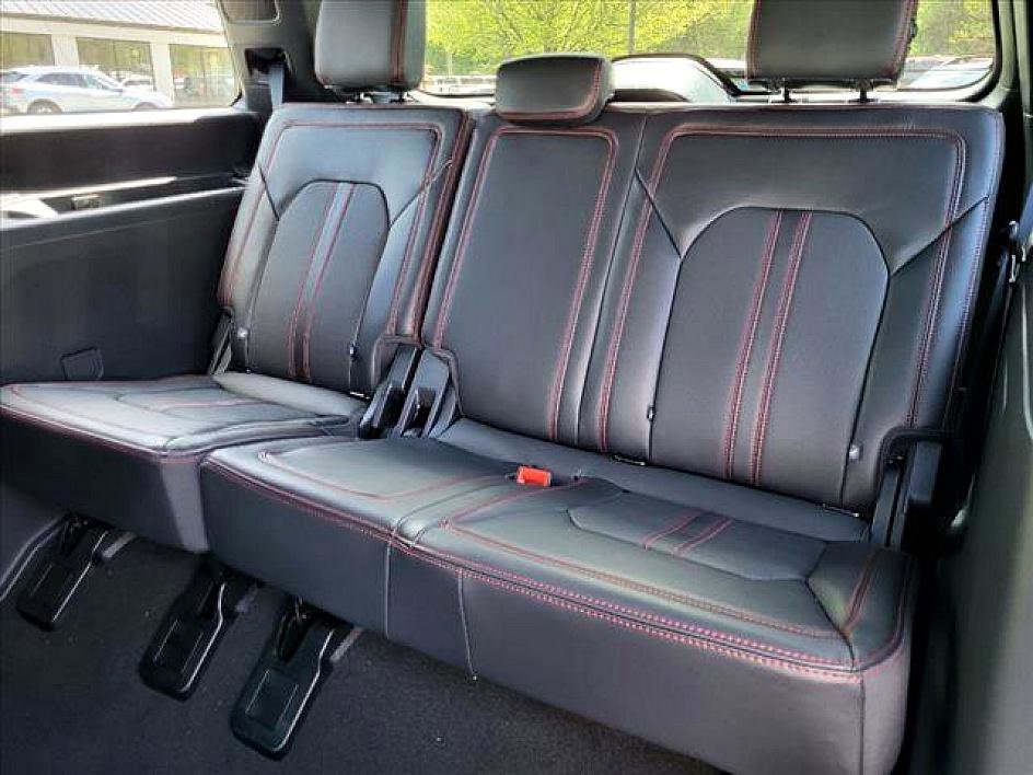 New 2024 Ford Expedition Limited image 29