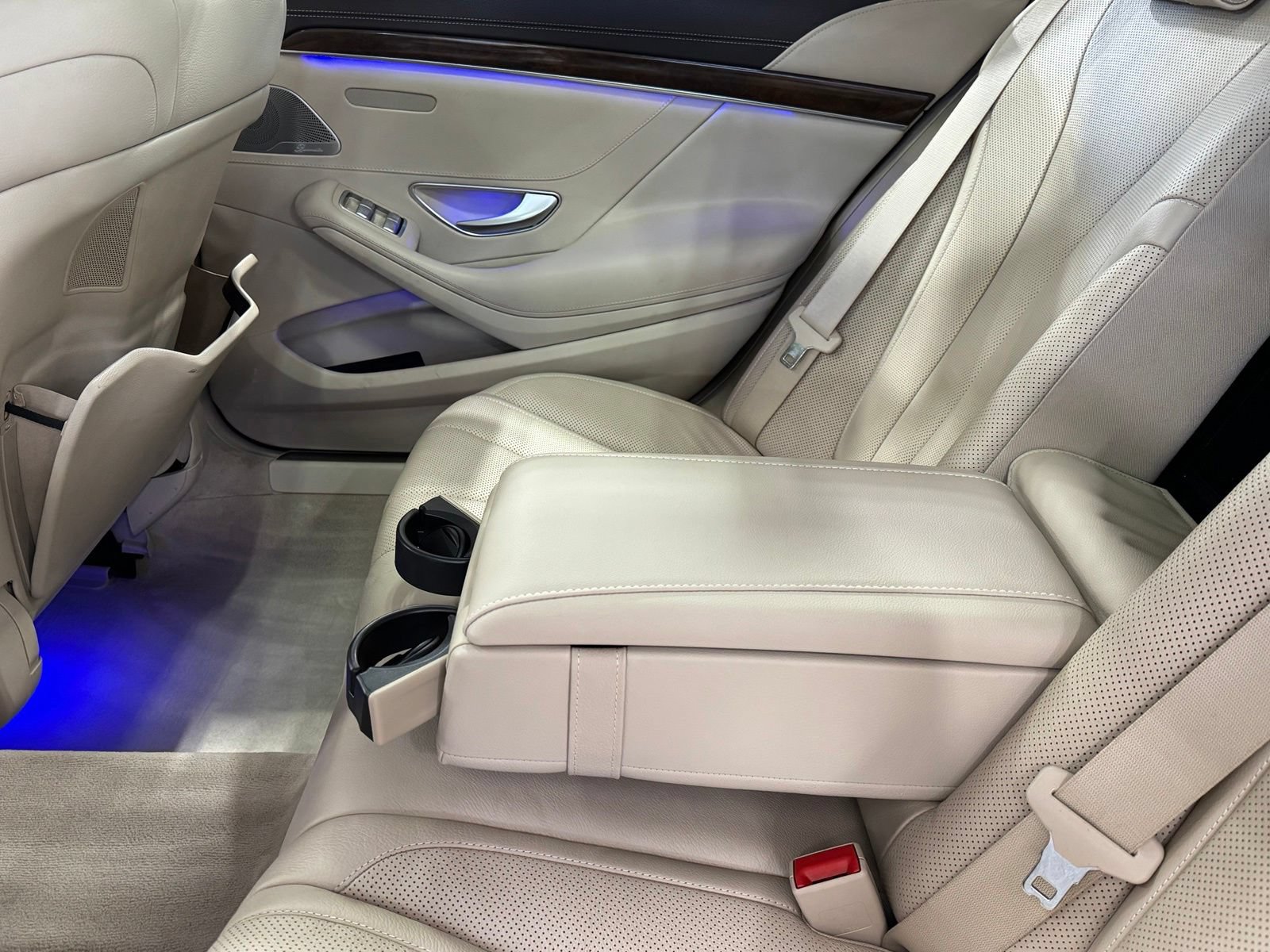 Used 2015 Mercedes-Benz S 550 4MATIC Sedan image 41