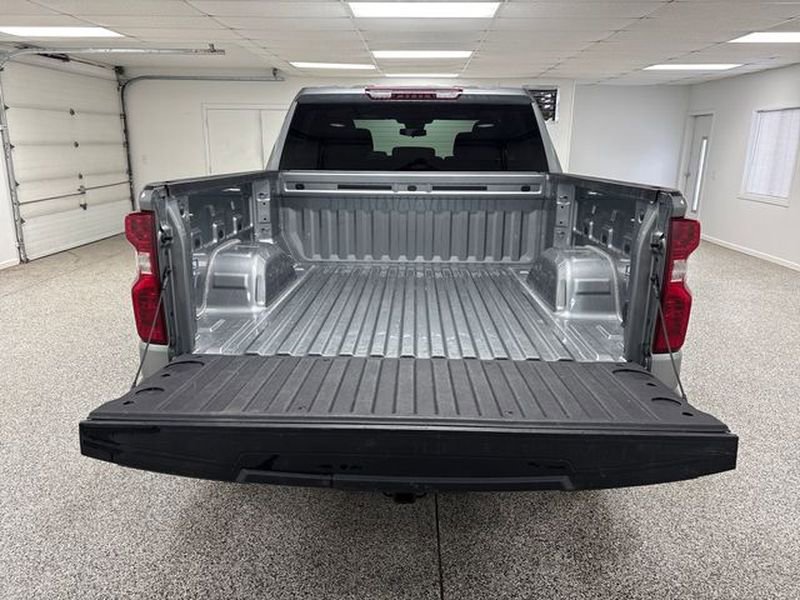 Used 2025 Chevrolet Silverado 1500 LT image 28