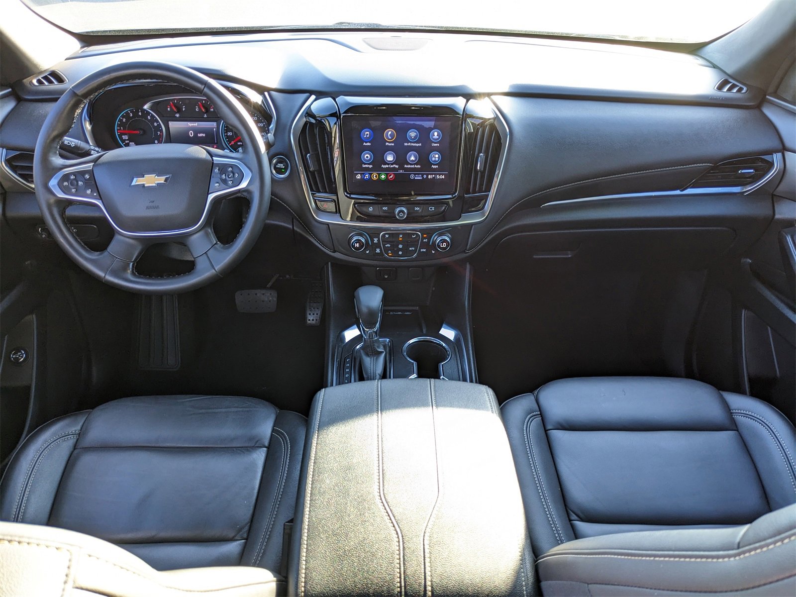 Used 2023 Chevrolet Traverse LT image 10