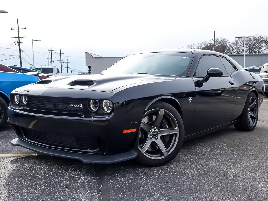 Used 2023 Dodge Challenger SRT Hellcat w/ Driver Convenience Group image 2