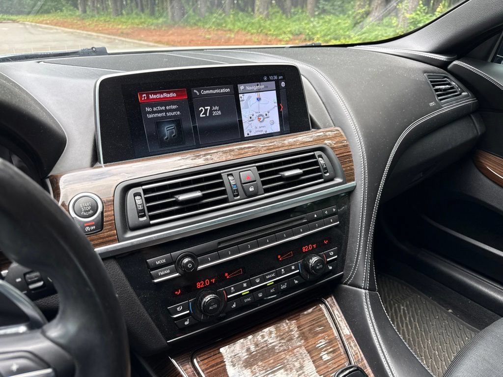 Used 2018 BMW 640i Convertible RWD image 19