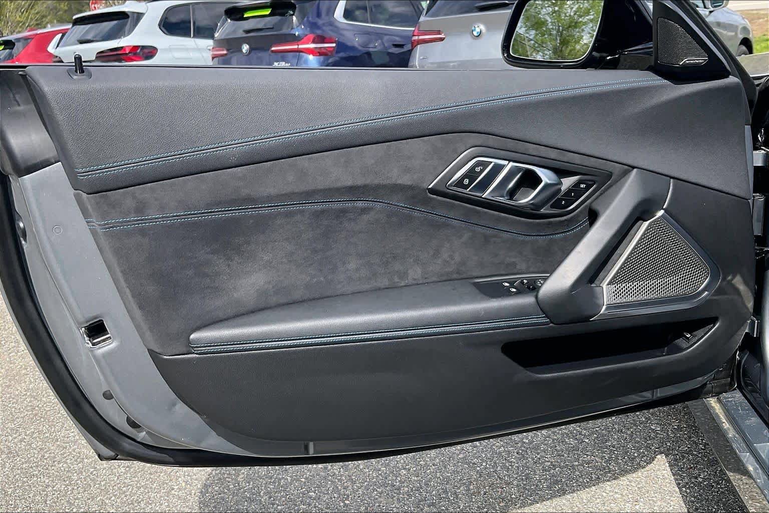 Certified 2023 BMW Z4 sDrive30i w/ Premium Package RWD image 18