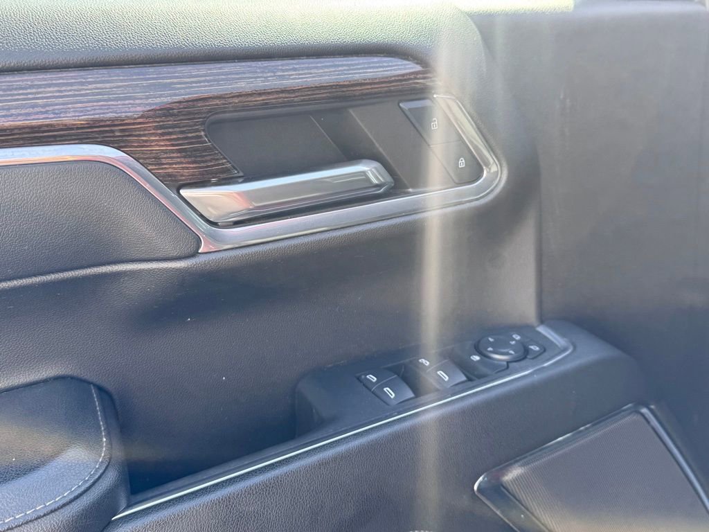 Used 2024 GMC Sierra 1500 Elevation w/ LPO, Elevation Black Package image 10