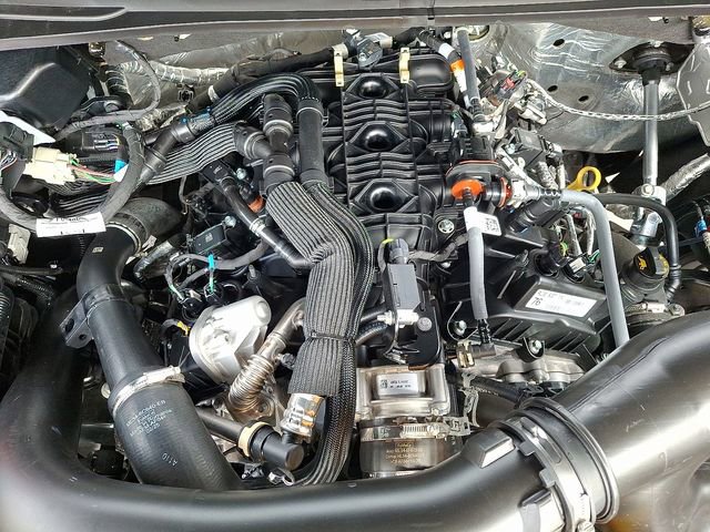 Used 2025 Ford Expedition Active image 29