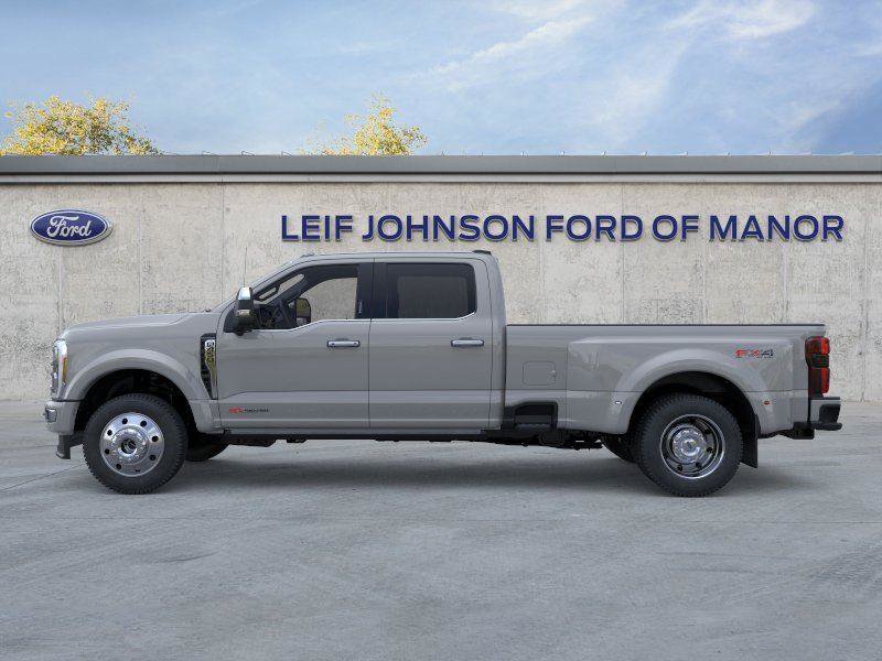 New 2026 Ford F450 Platinum image 3