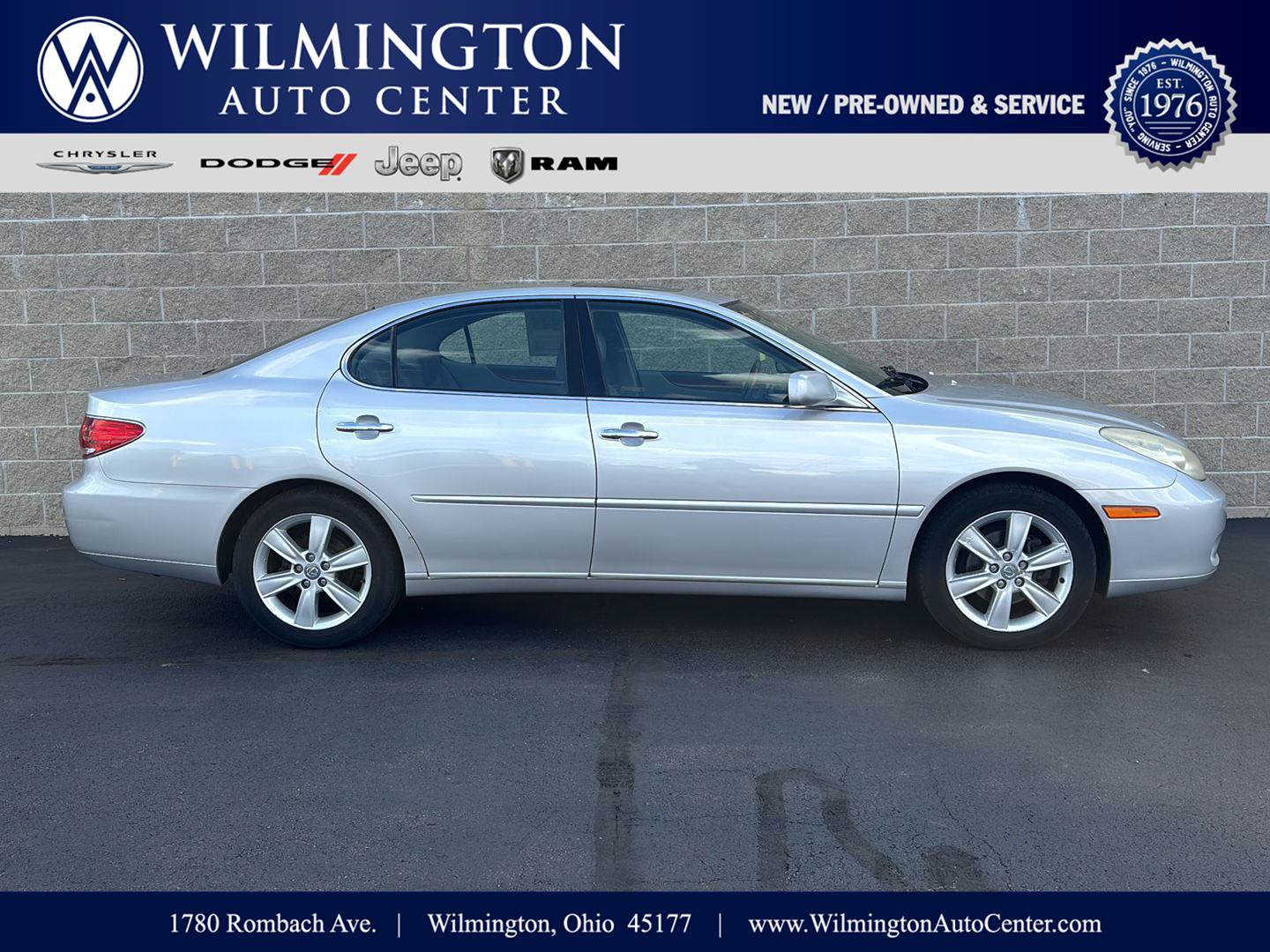 Used 2005 Lexus ES 330 FWD image 1