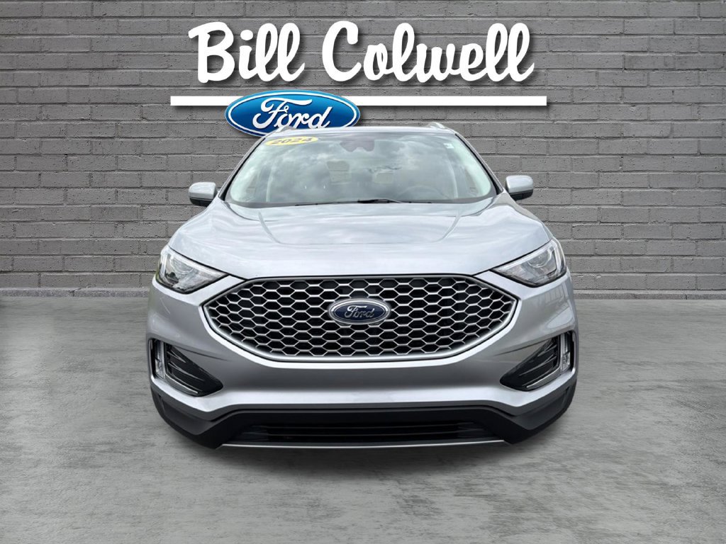 Certified 2024 Ford Edge SEL w/ Convenience Package AWD/4WD image 10
