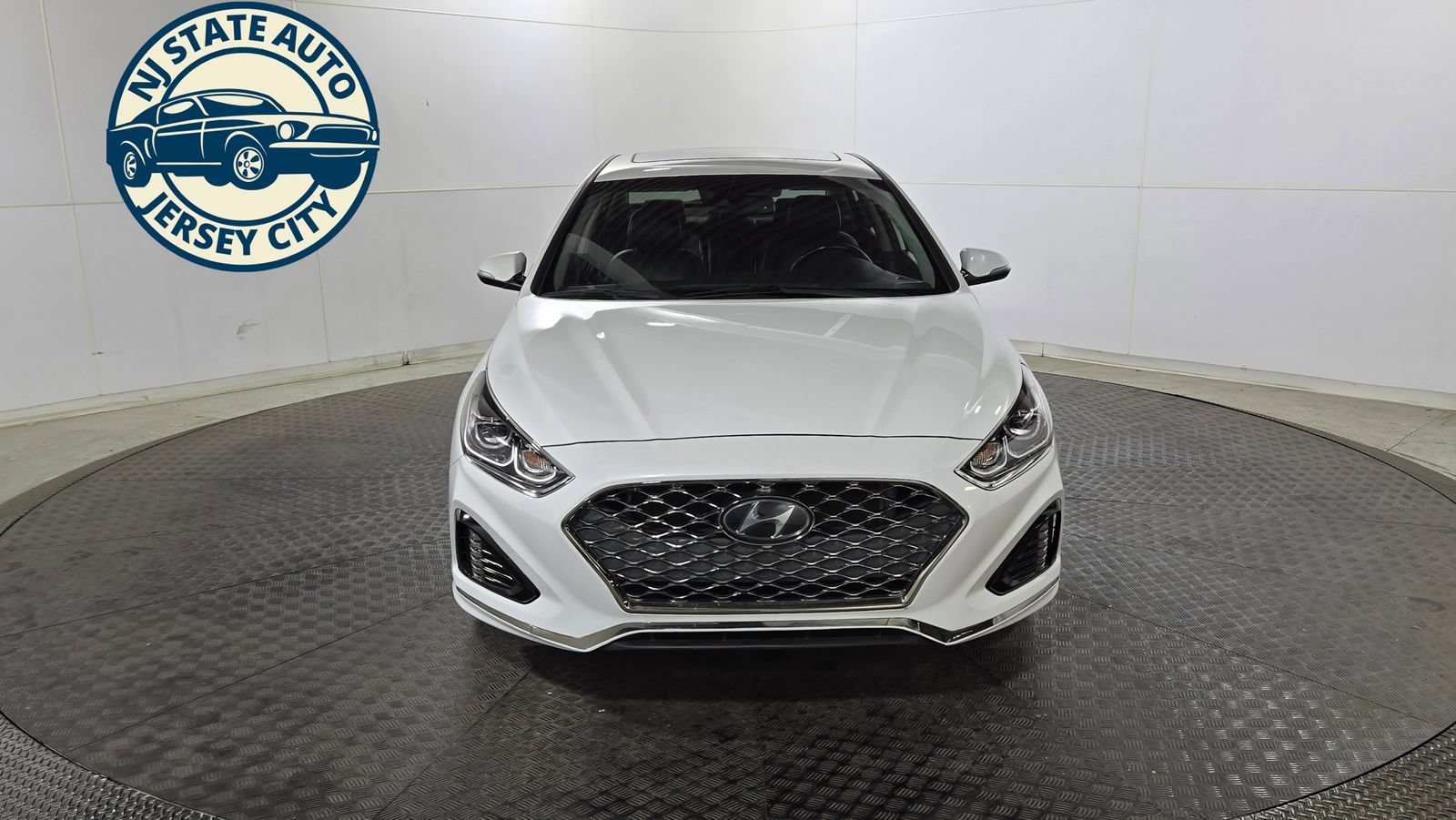 Used 2019 Hyundai Sonata Limited FWD image 2