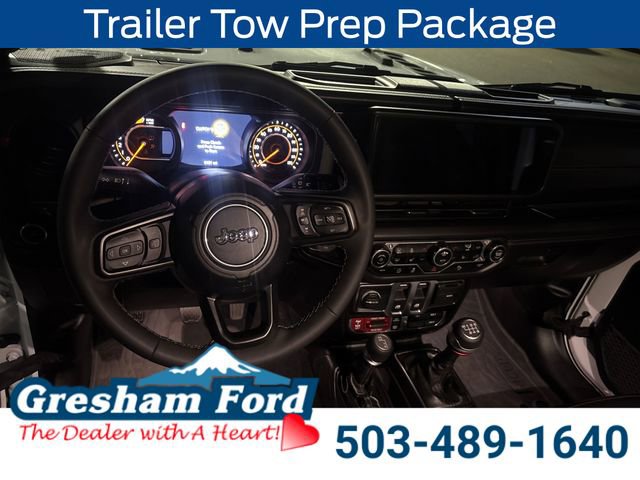 Used 2025 Jeep Wrangler Rubicon image 17