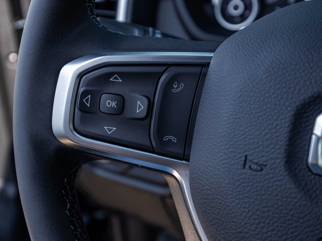New 2026 RAM 2500 Big Horn AWD/4WD image 23
