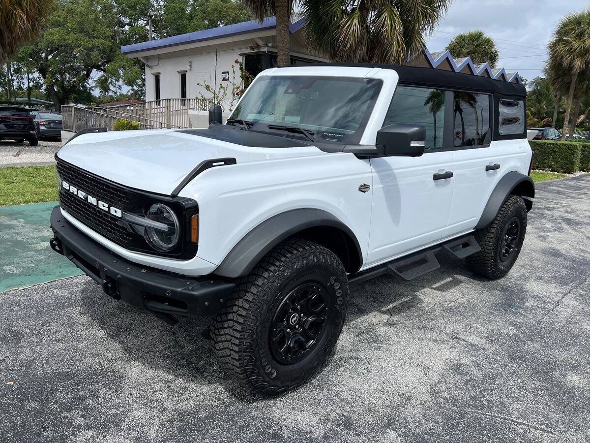 Used 2024 Ford Bronco Wildtrak AWD/4WD image 2