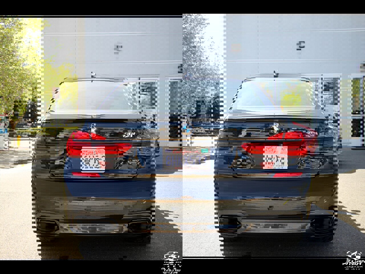 Used 2019 BMW 740i w/ M Sport Package image 7