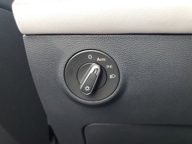 New 2026 Volkswagen Taos SE AWD/4WD image 29