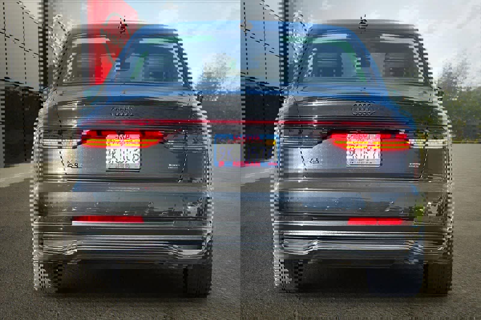 Used 2023 Audi A8 L 3.0T image 8