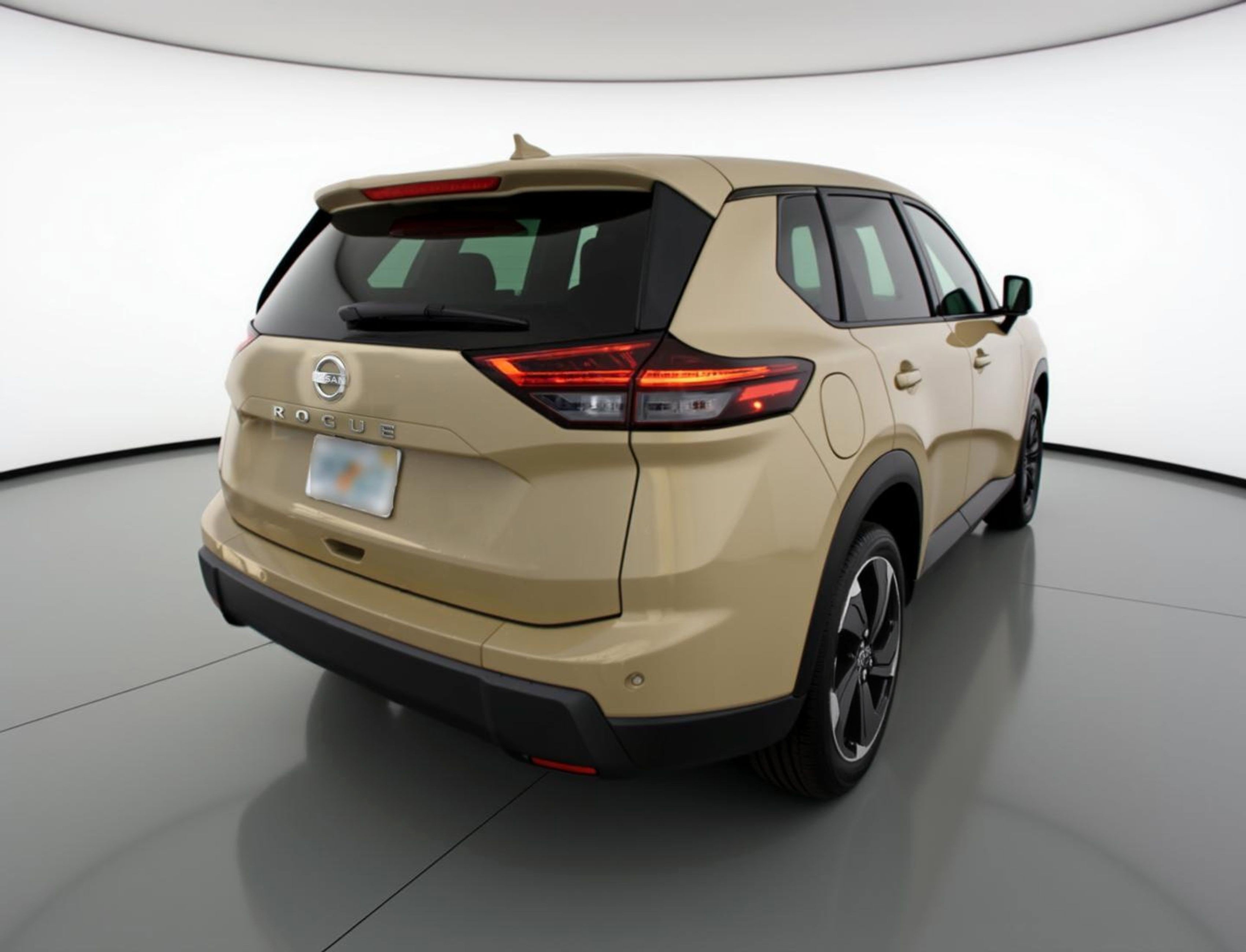 Used 2025 Nissan Rogue SV FWD image 9