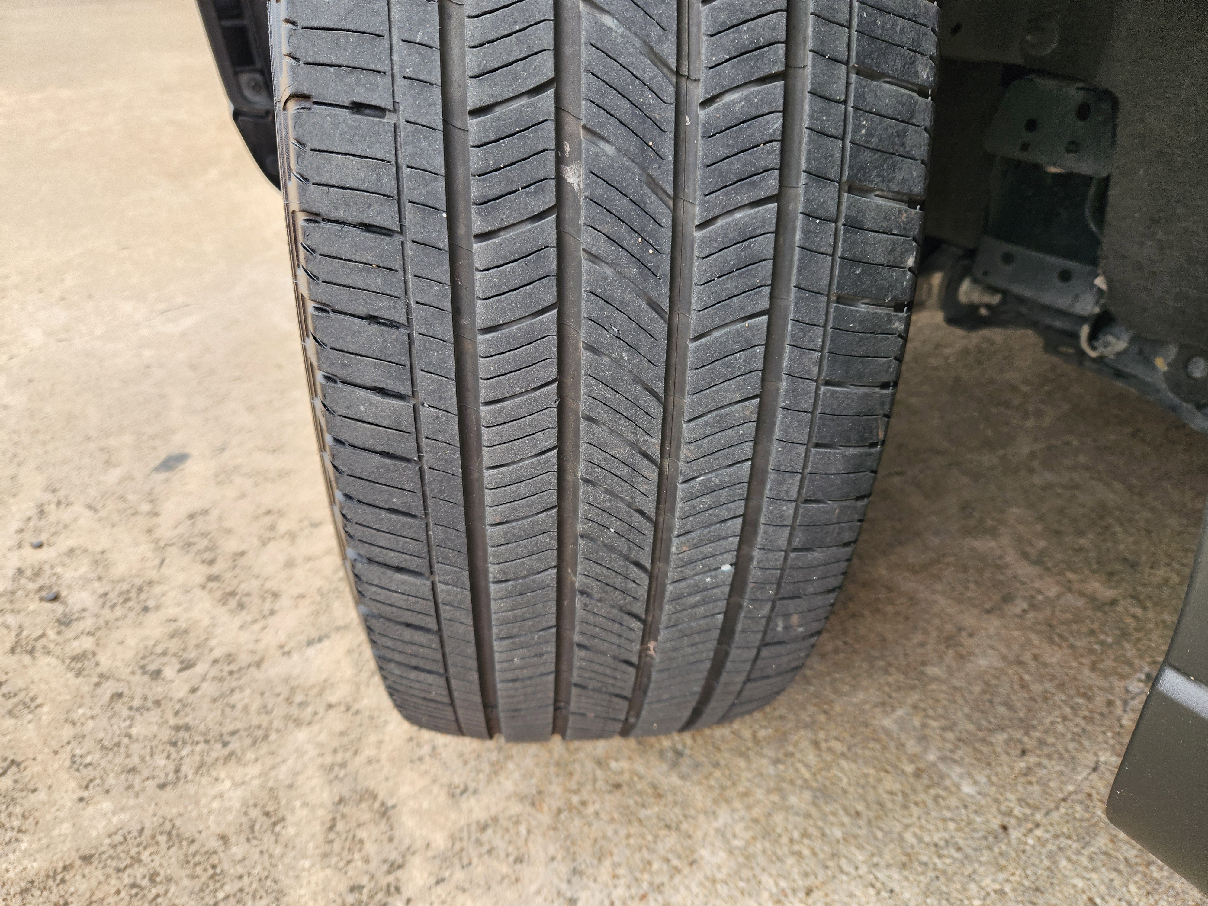 Used 2024 Lincoln Aviator Reserve w/ Equipment Group 201A image 12