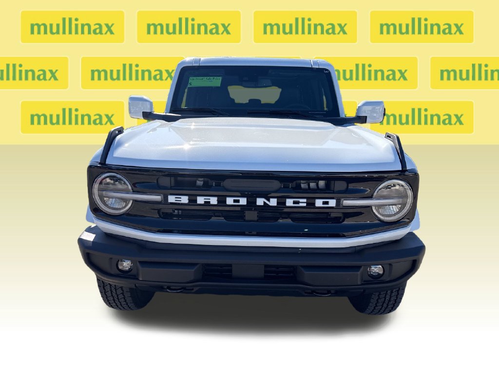 New 2026 Ford Bronco Outer Banks AWD/4WD image 11