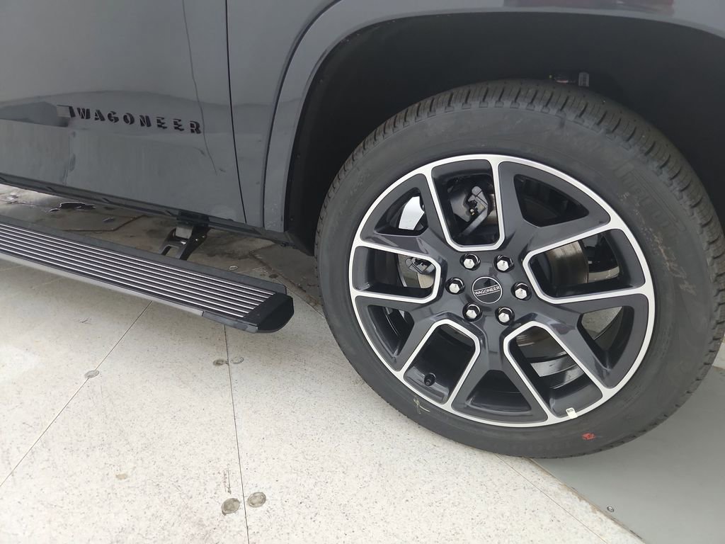 New 2025 Jeep Wagoneer Series III w/ Quick Order Package 25C Super image 36