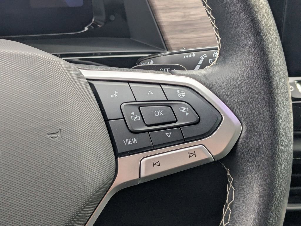 Used 2025 Volkswagen Atlas SEL image 18