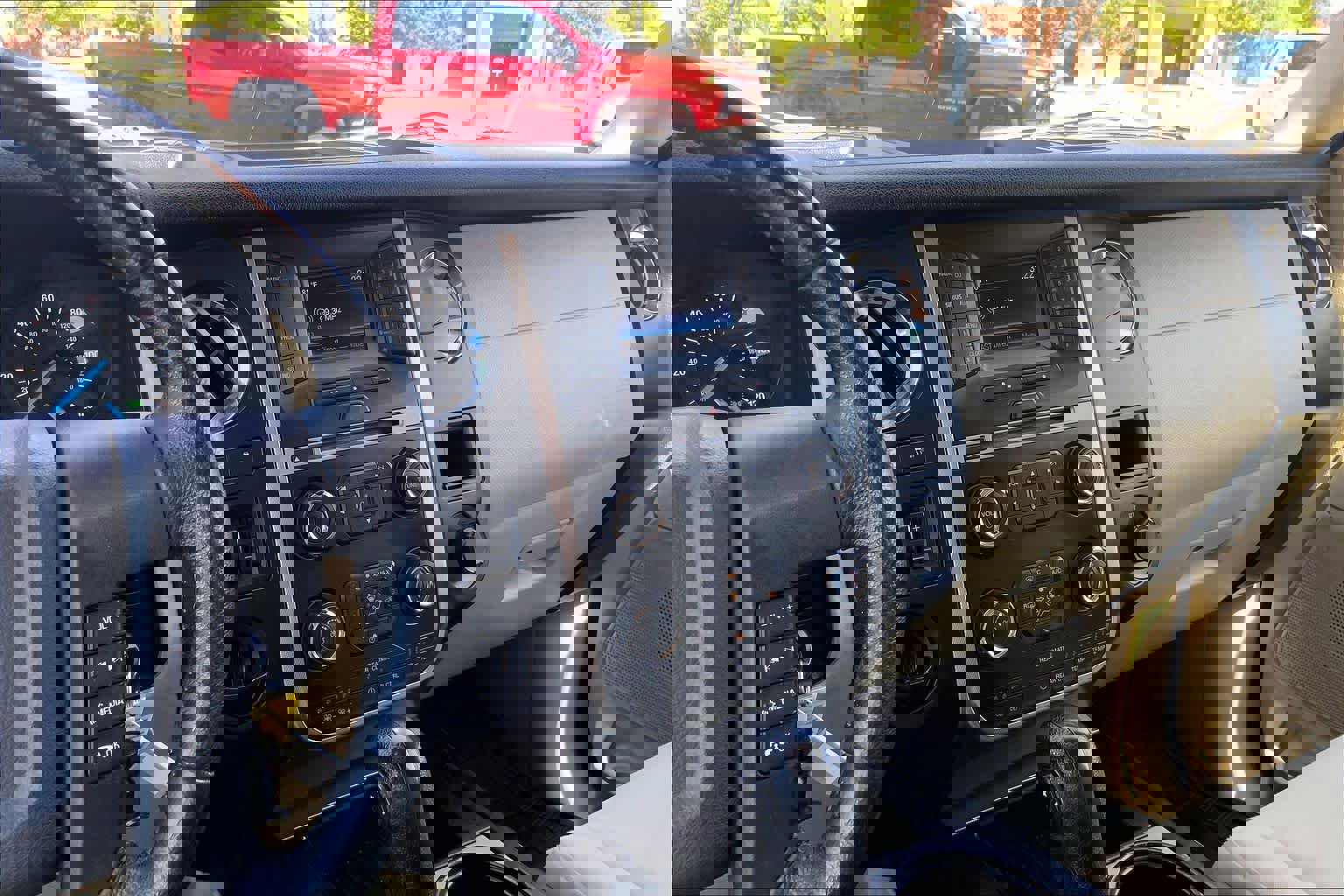 Used 2017 Ford Expedition EL XL w/ Equipment Group 101A image 6