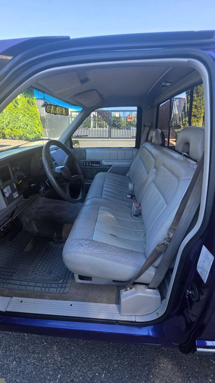 Used 1994 Chevrolet Silverado 1500 2WD Regular Cab image 8