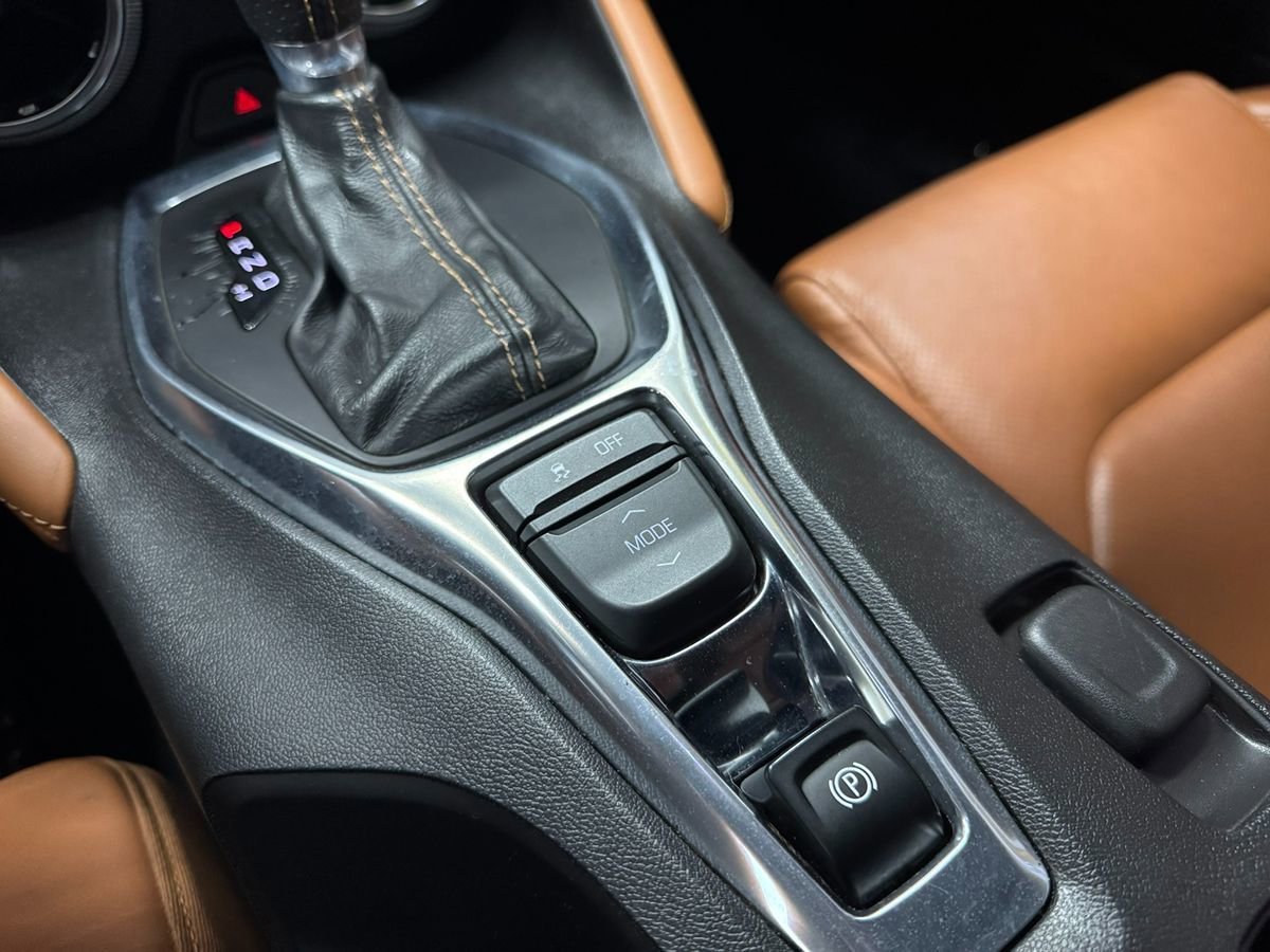 Used 2016 Chevrolet Camaro LT RWD image 36