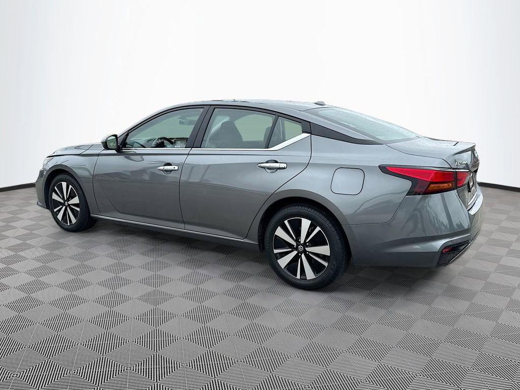 Used 2022 Nissan Altima 2.5 SV FWD image 6