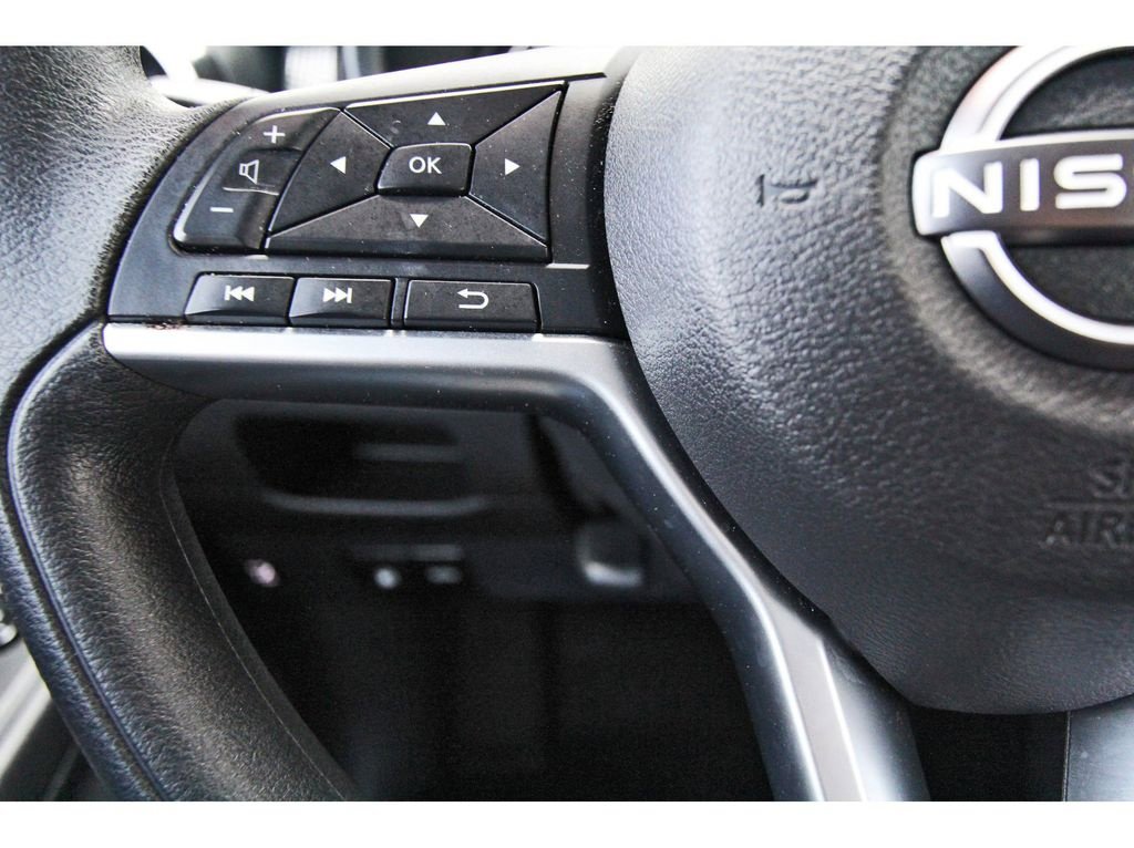 Used 2022 Nissan Kicks SV w/ Interior Electronics Package image 15